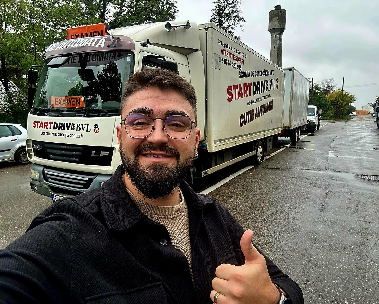 Mașina de școală Start Drive BVL